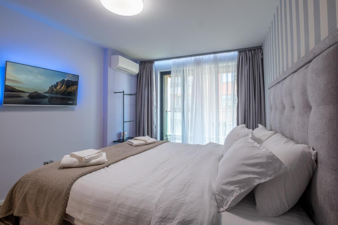 Emirates Lux Apartment And Parking ソフィア エクステリア 写真